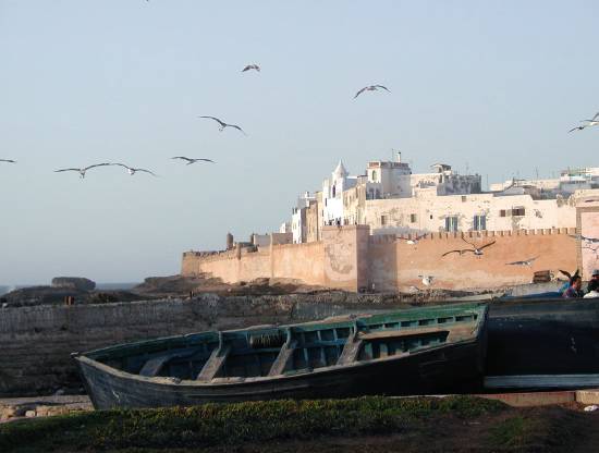 دولة المغرب في الماضي والحاضر barque-villes-vue-po